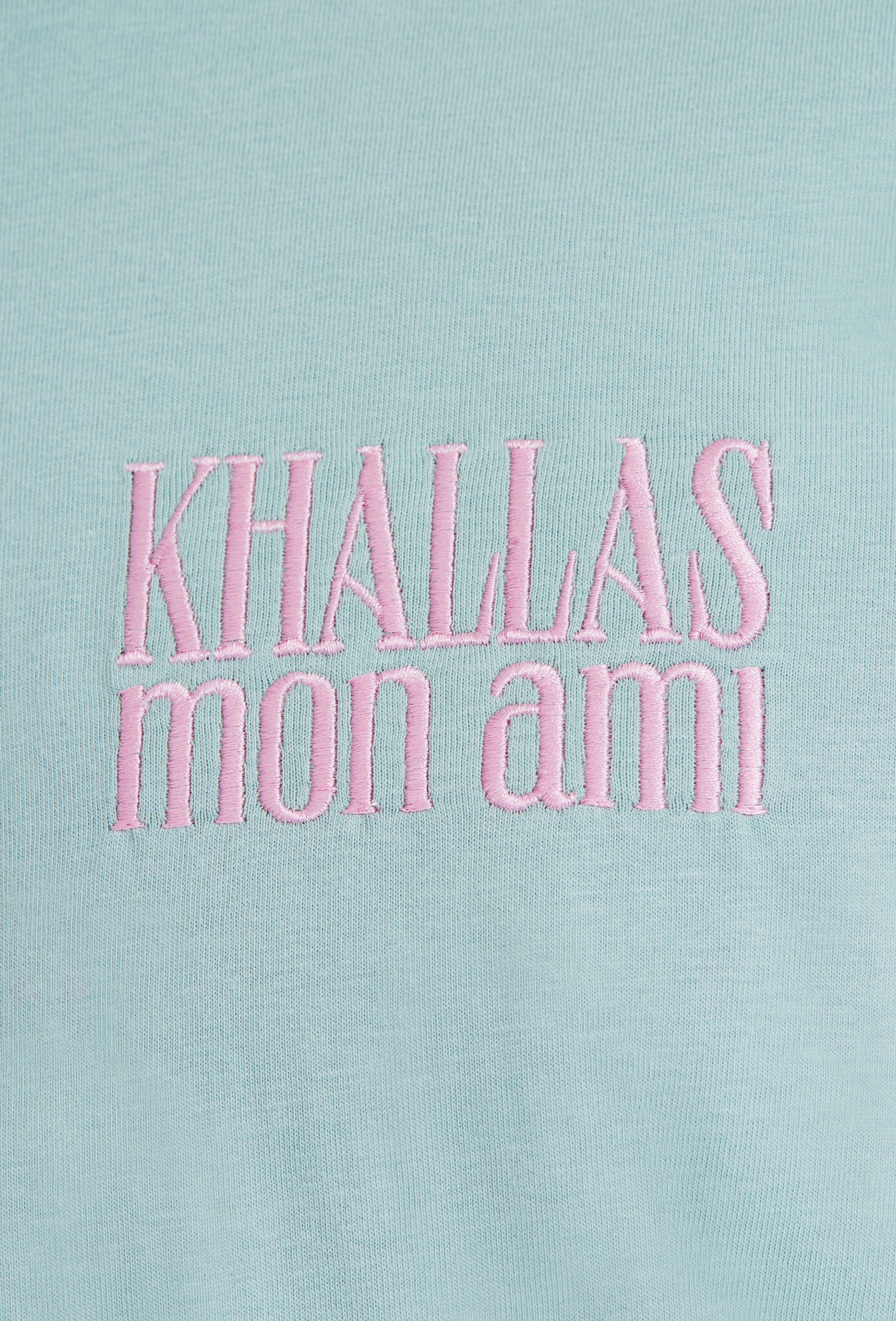 Khallas Mon Ami – Classic T-Shirt