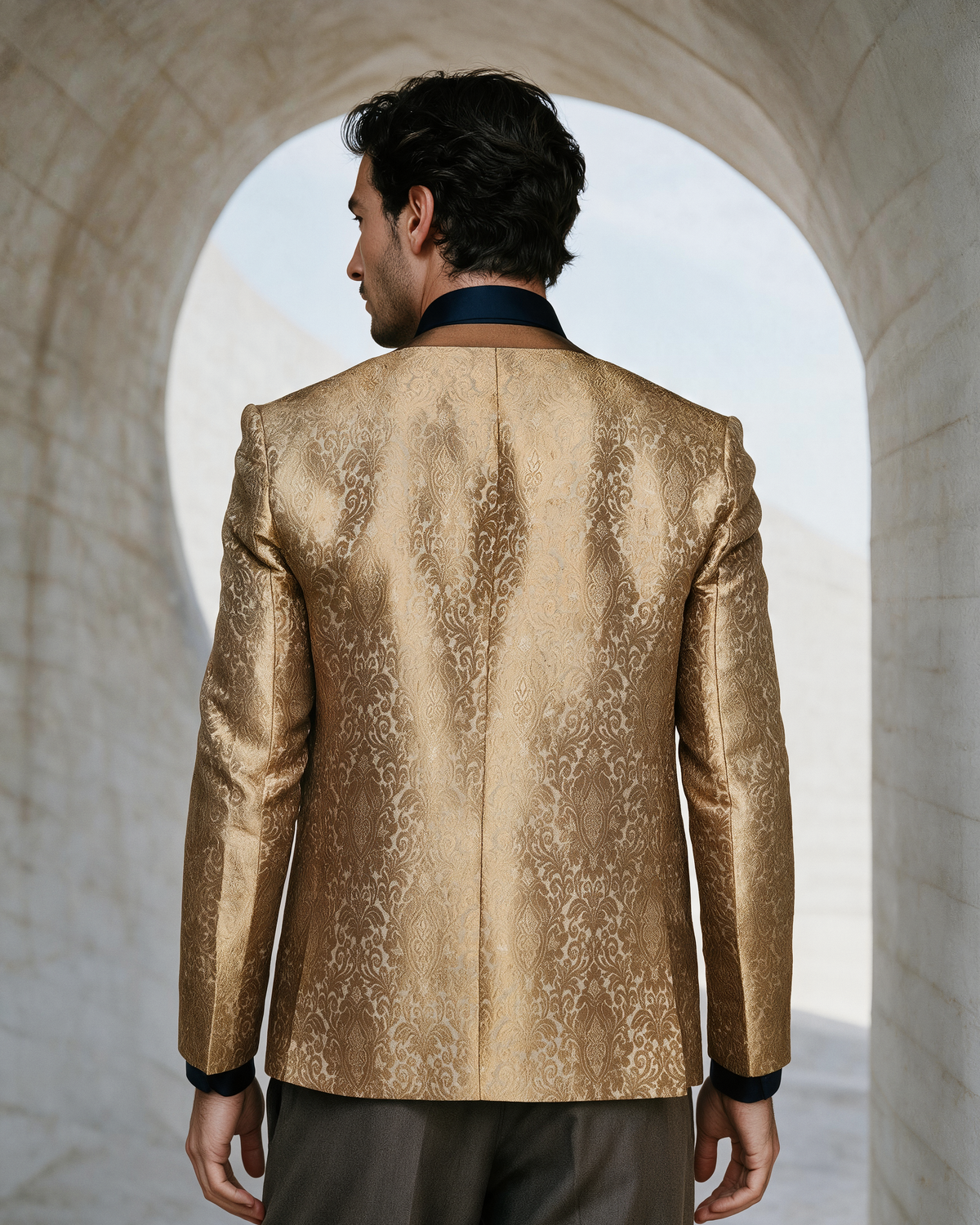 Aleatiqa Blazer – Antique Gold