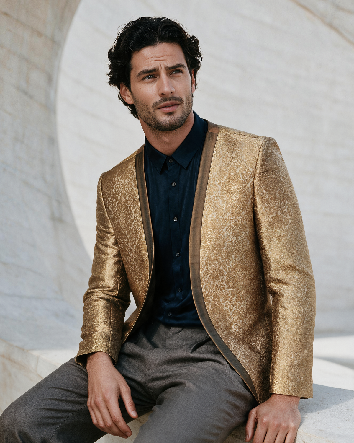 Aleatiqa Blazer – Antique Gold